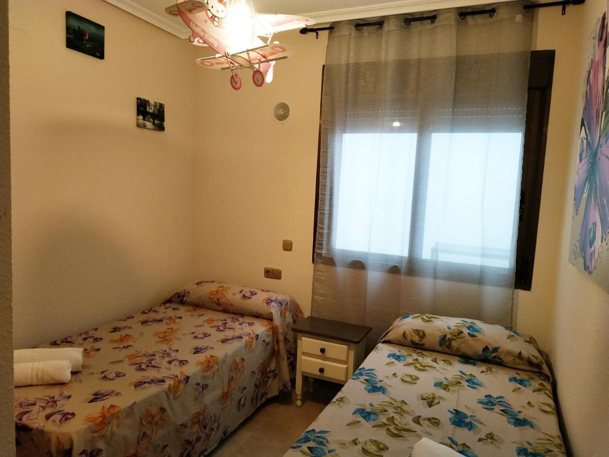 Apartamentos Deluxe San Julian 또레비에하 외부 사진