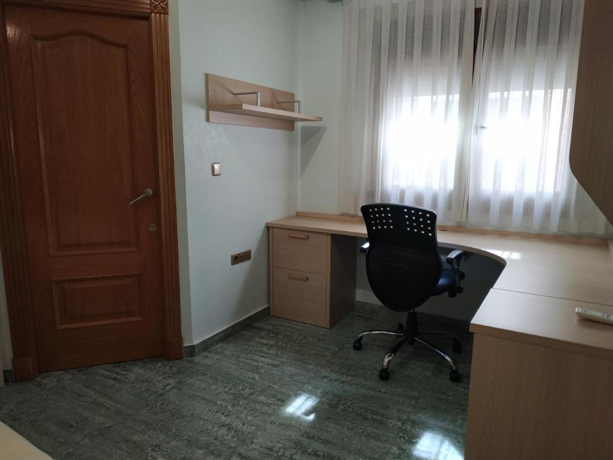 Apartamentos Deluxe San Julian 또레비에하 외부 사진