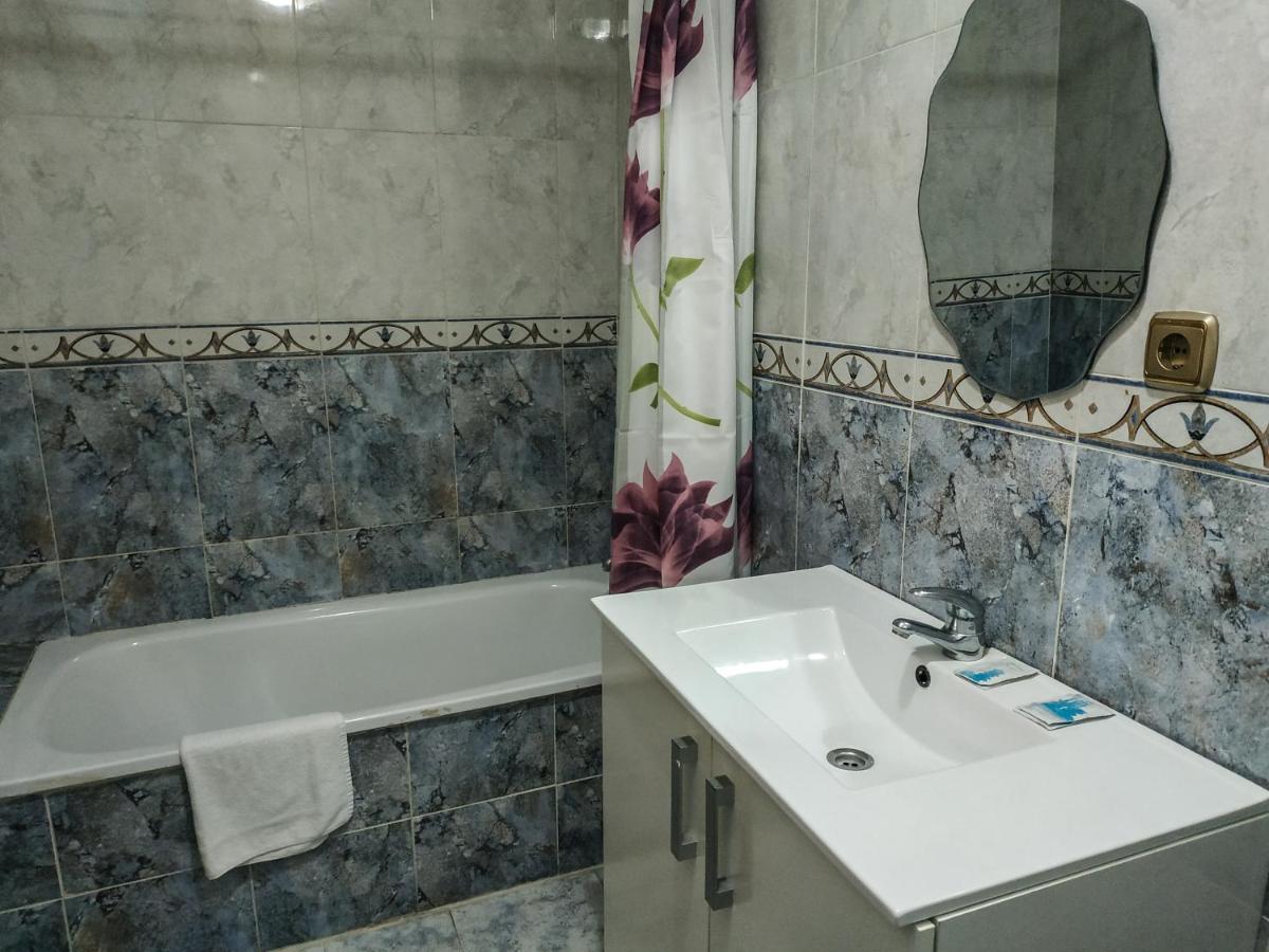 Apartamentos Deluxe San Julian 또레비에하 외부 사진