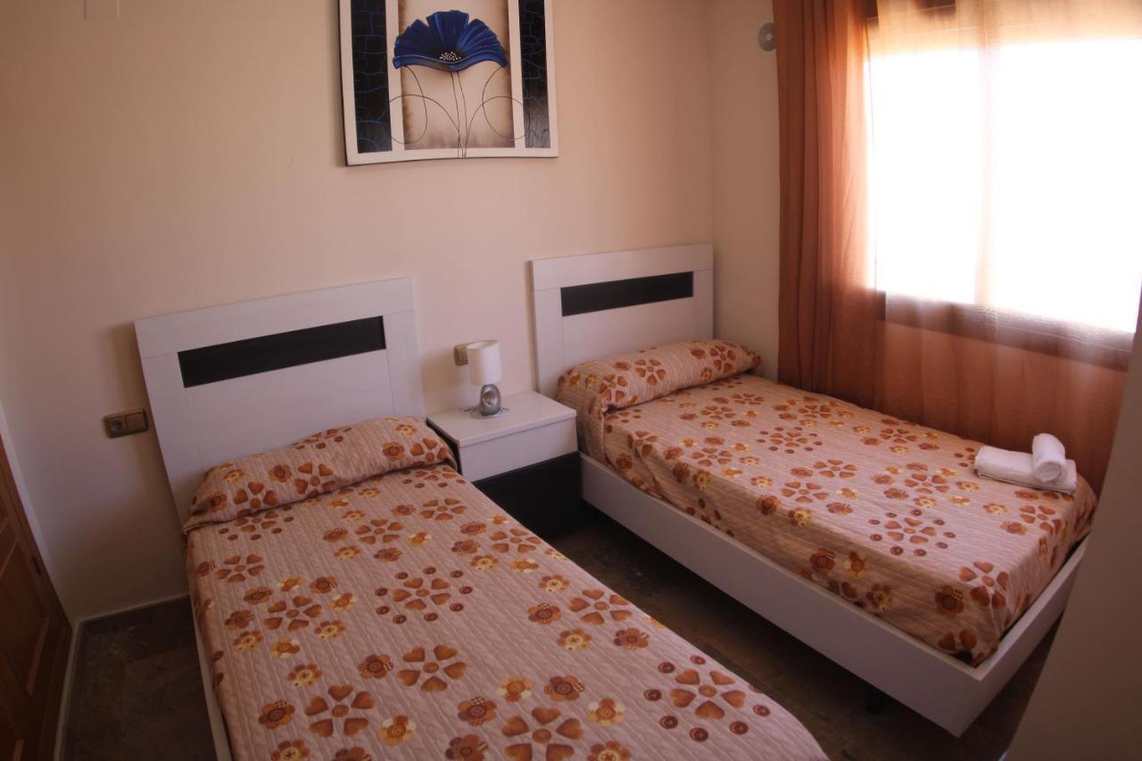 Apartamentos Deluxe San Julian 또레비에하 외부 사진